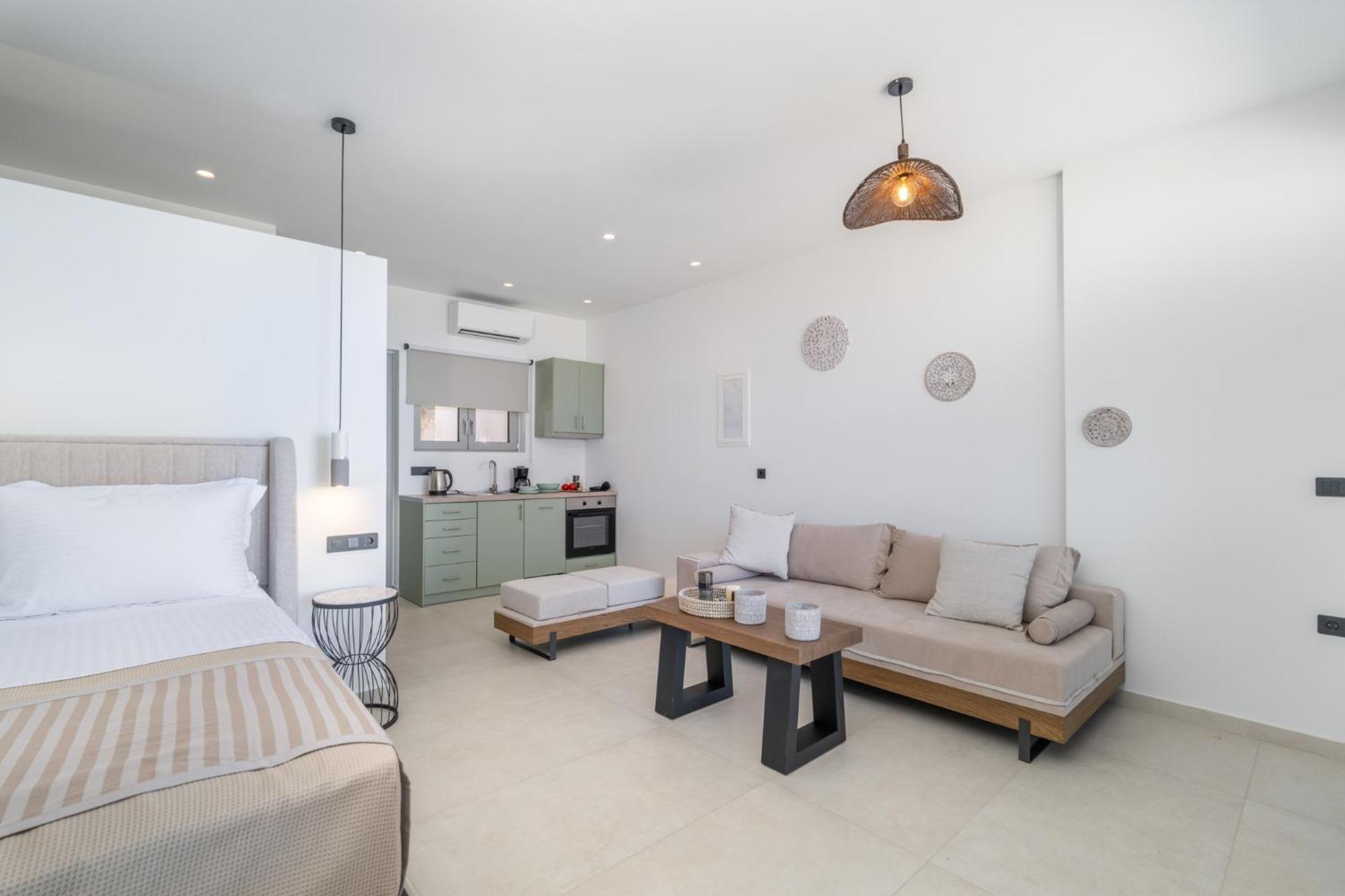 Mellamare Luxury Suites Athánion Dış mekan fotoğraf