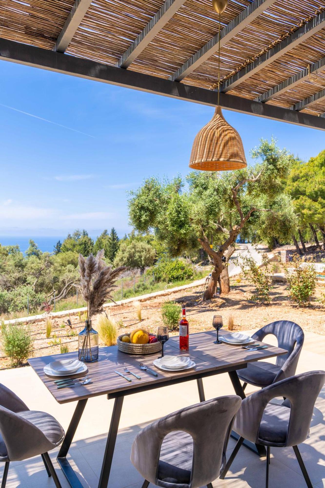 Mellamare Luxury Suites Athánion Dış mekan fotoğraf